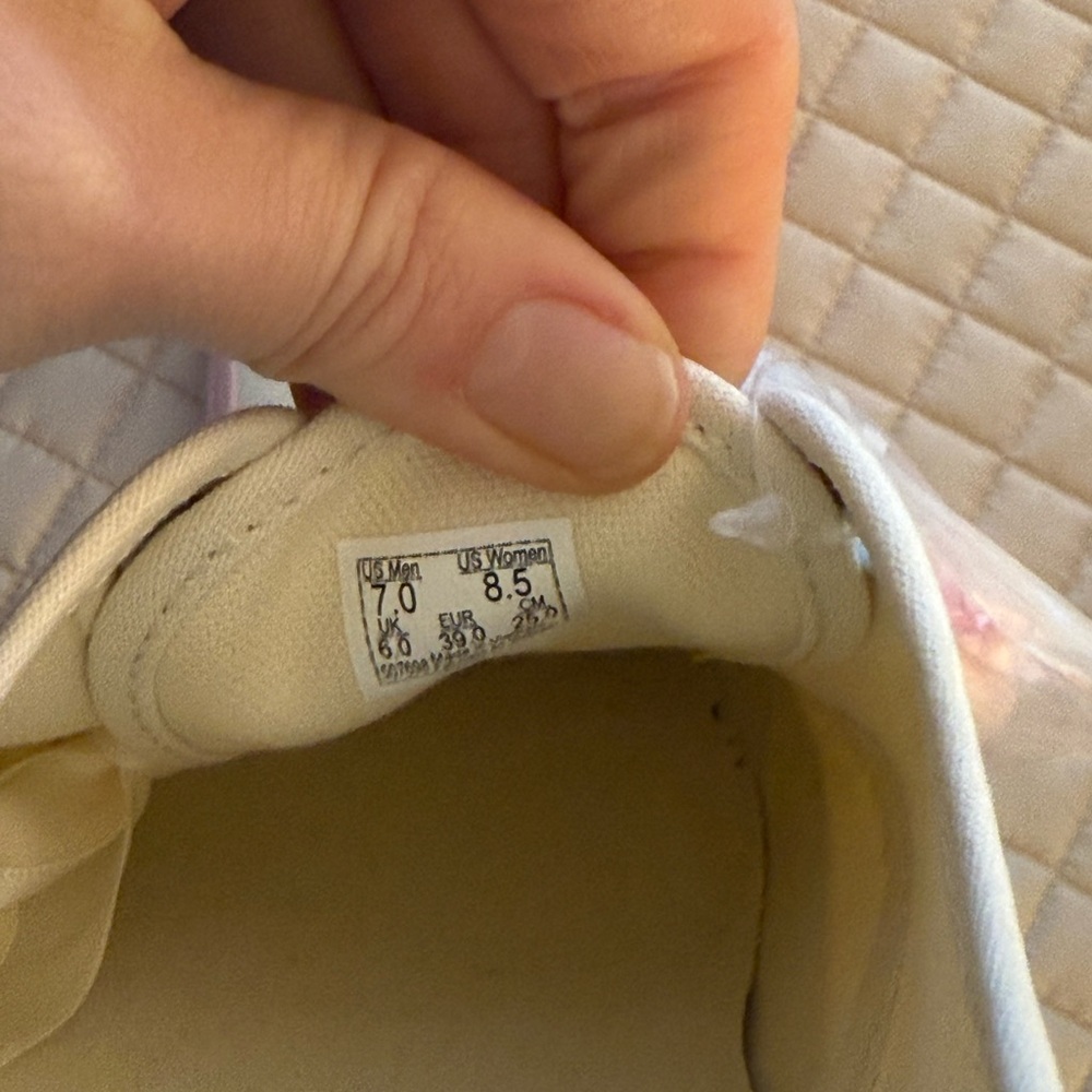New women’s Vans marshmallow color way sneakers